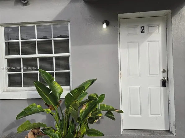 2325 Madison St APT 2, Hollywood, FL 33020