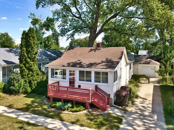 2814 Burdette St, Ferndale, MI 48220