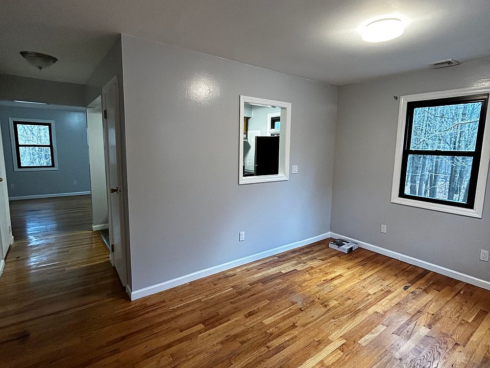 1st image of 267 Fosler Rd APT B5