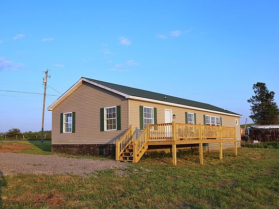 4th image of 1003 Brandonville Pike