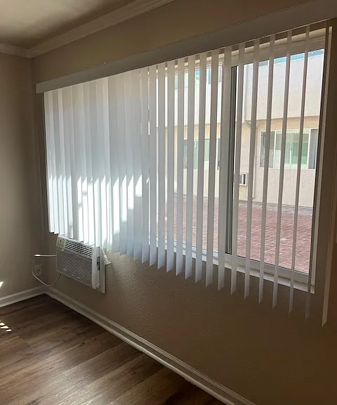 1530 E Broadway #106 — Photo 6