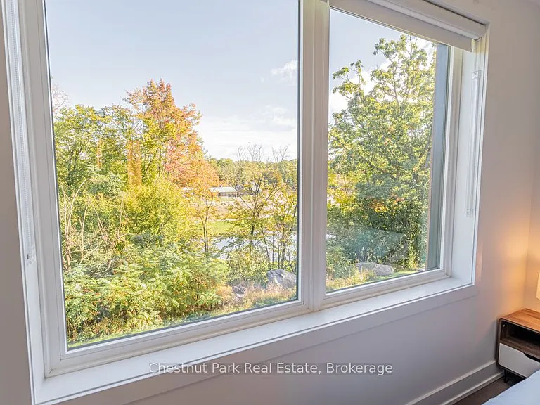 29 Rockmount Cres — Photo 21