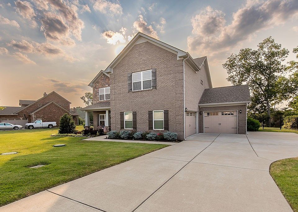 1st image of 1505 Lila Dr