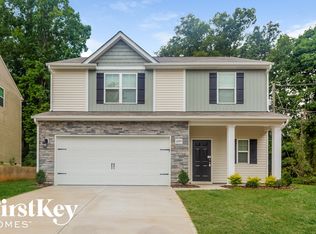 12425 Hampton Place Dr, Charlotte, NC 28269