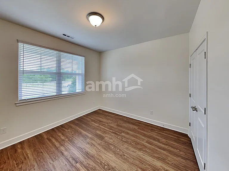5236 Lake Maxwell Dr — Photo 31