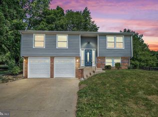12900 Applecross Dr, Clinton, MD 20735