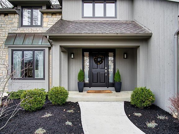 3rd image of 8537 Glenalmond Ct
