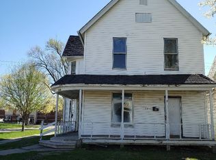 1100 S 10th St, Burlington, IA