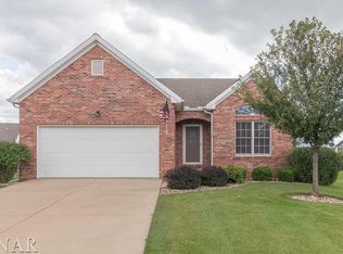 21 Crista Ann Ct, Bloomington, IL 61704