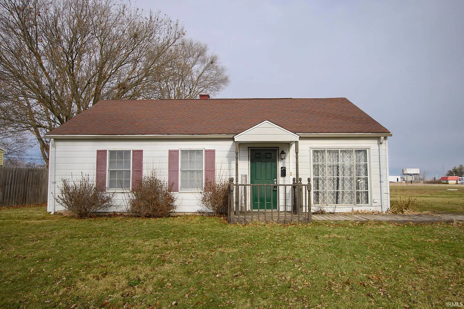 1014 Elmhurst Dr photo 1