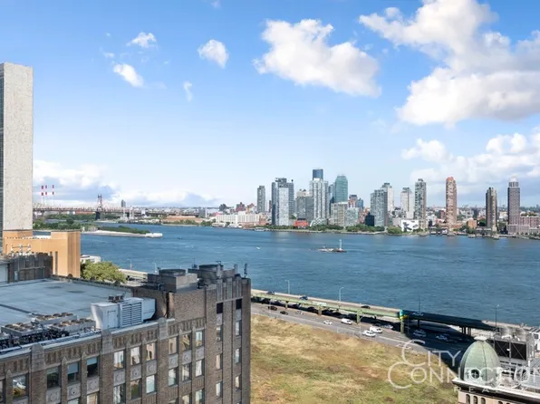 330 E 38th St, New York, NY