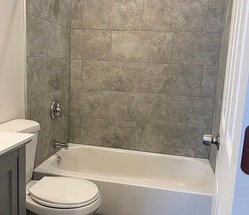 5th image of 3331 S Ashland Ave #1F
