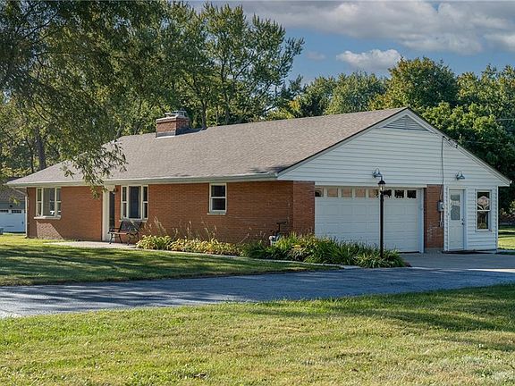 4th image of 10405 Virginia Lee Dr