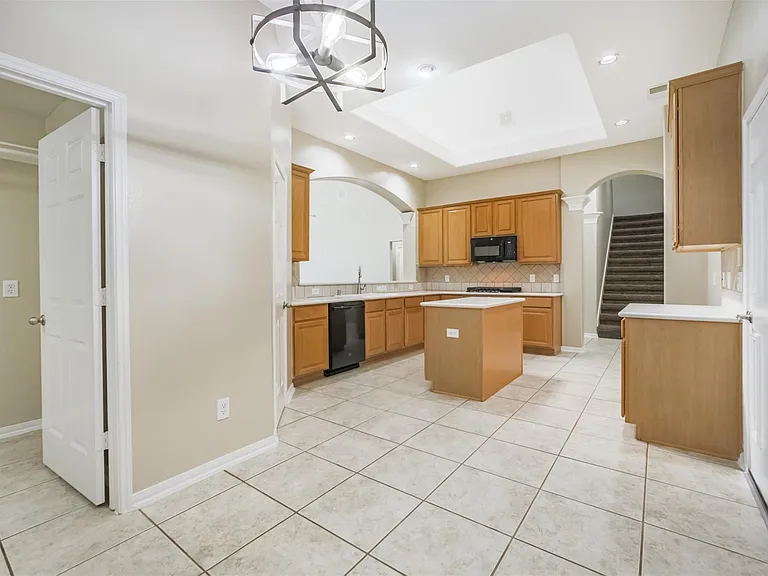 15810 Cypress Hall Dr — Photo 22