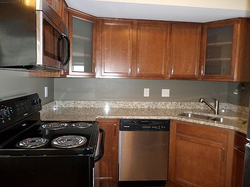 2nd image of 2343 Sumac Way