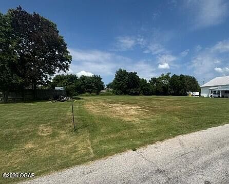 2nd image of Walnut Ridge St Tract 3