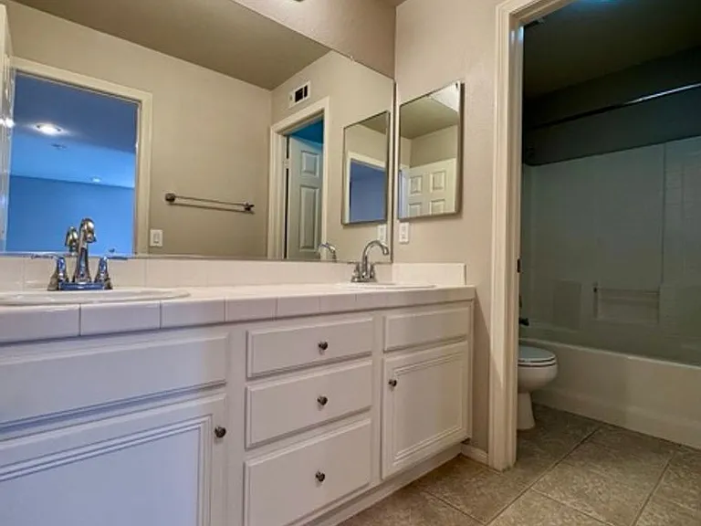 30906 Crystalaire Dr — Photo 27