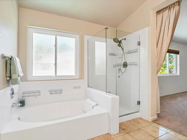 823 Springhaven Dr — Photo 23