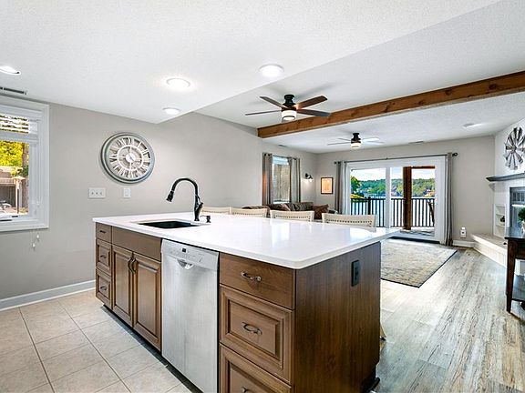 5th image of 4 Sunrise Ridge Dr #1A