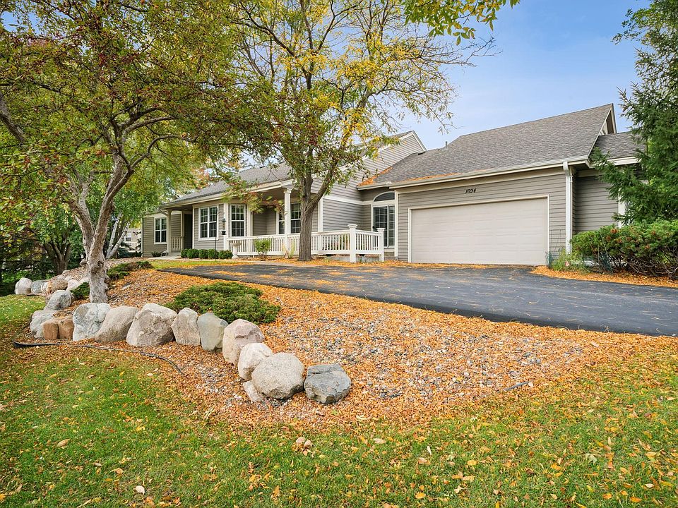 1st image of 1694 Kerry Ln