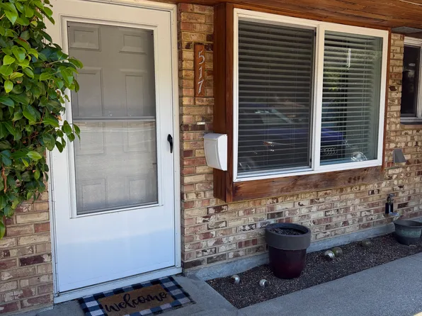 517 Main Ave S #517, Renton, WA 98057
