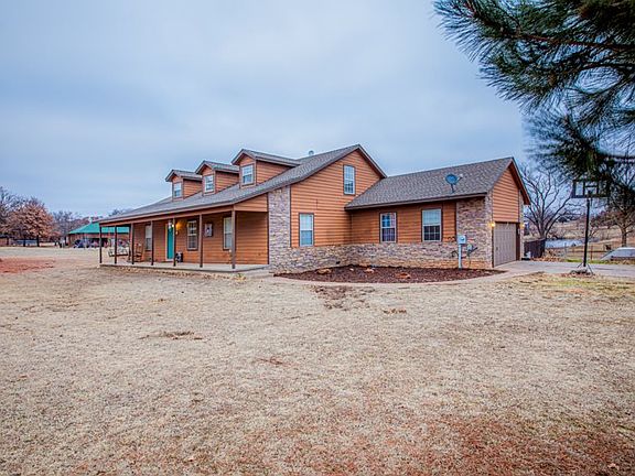3rd image of 2109 S Susie Q Ln