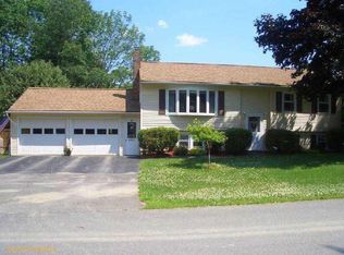 12 Harry St, Winslow, ME 04901