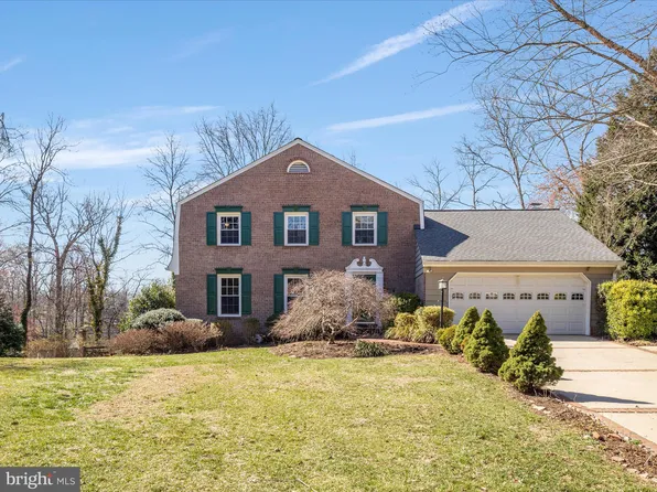 4203 Pickering Pl, Alexandria, VA 22309