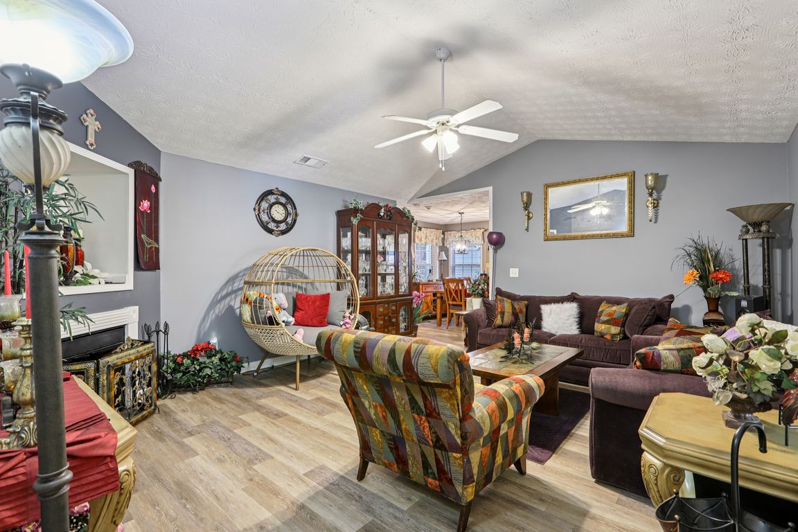 next background image