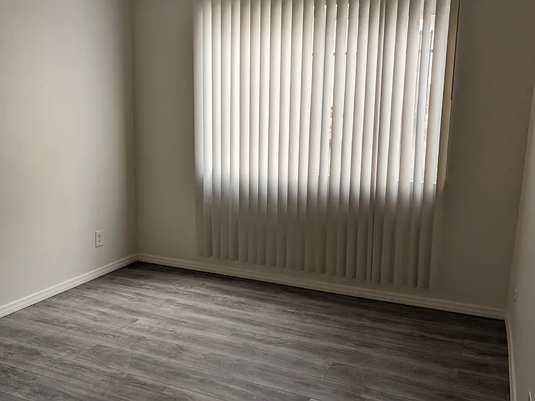 3332 Drew St #3 — Photo 10