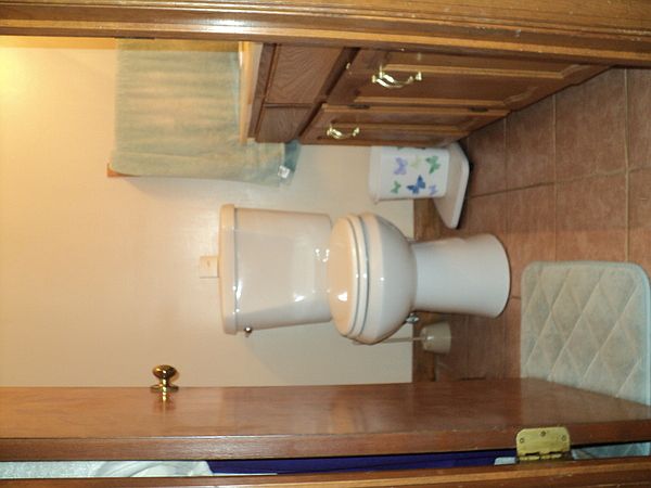 2nd image of 779 Lesner Ave