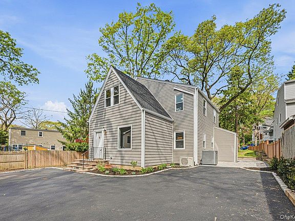 2nd image of 10 Harby Drive