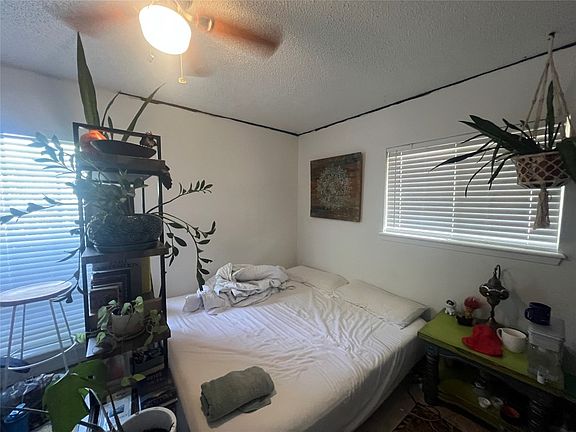 5th image of 5202 Beechmoor Dr #5202