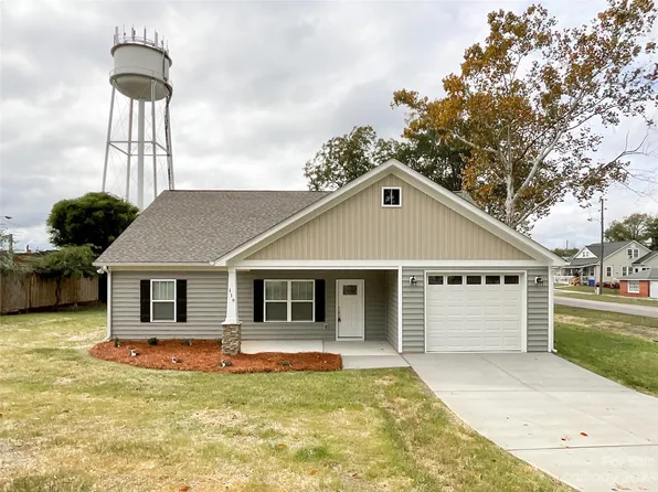 119 N Sycamore St, Pageland, SC 29728