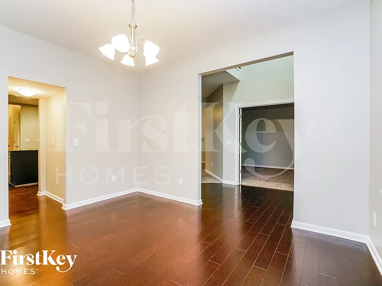 4015 Peregrine Pass Dr — Photo 6