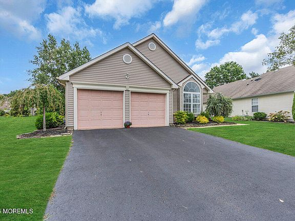 5th image of 2745 Brookdale Court