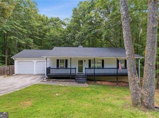 108 Shadow Wood Dr, Douglasville, GA 30134