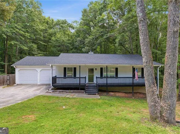 108 Shadow Wood Dr, Douglasville, GA 30134