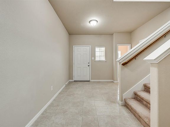 4th image of 7145 Mohegan Dr