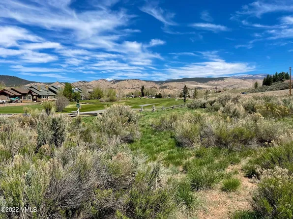 101 Black Bear Dr, Gypsum, CO 81637