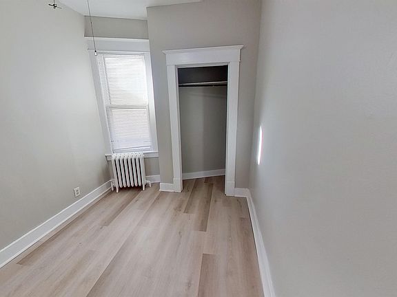 5th image of 418 Delaware Ave #1