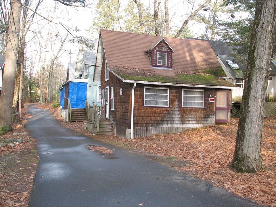 1st image of 7 McClintock Ave