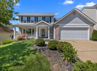 136 Rockwood Place Ct, Eureka, MO 63025