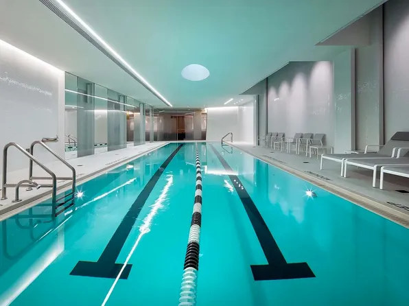 400 Park Avenue South image 18 of 26