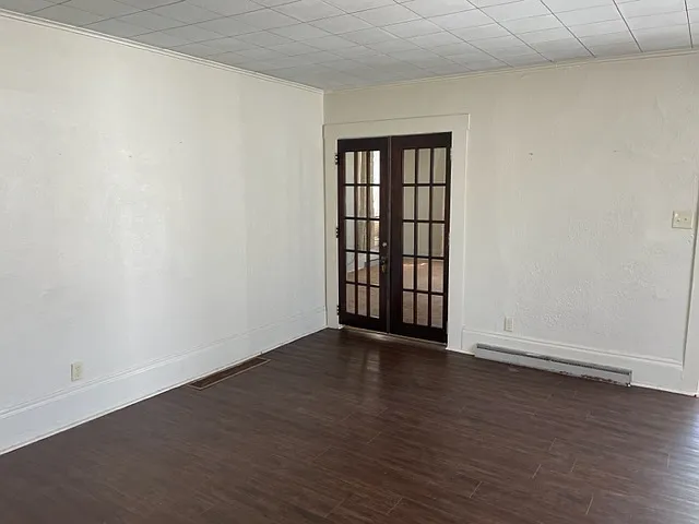 413 Cherry St — Photo 2