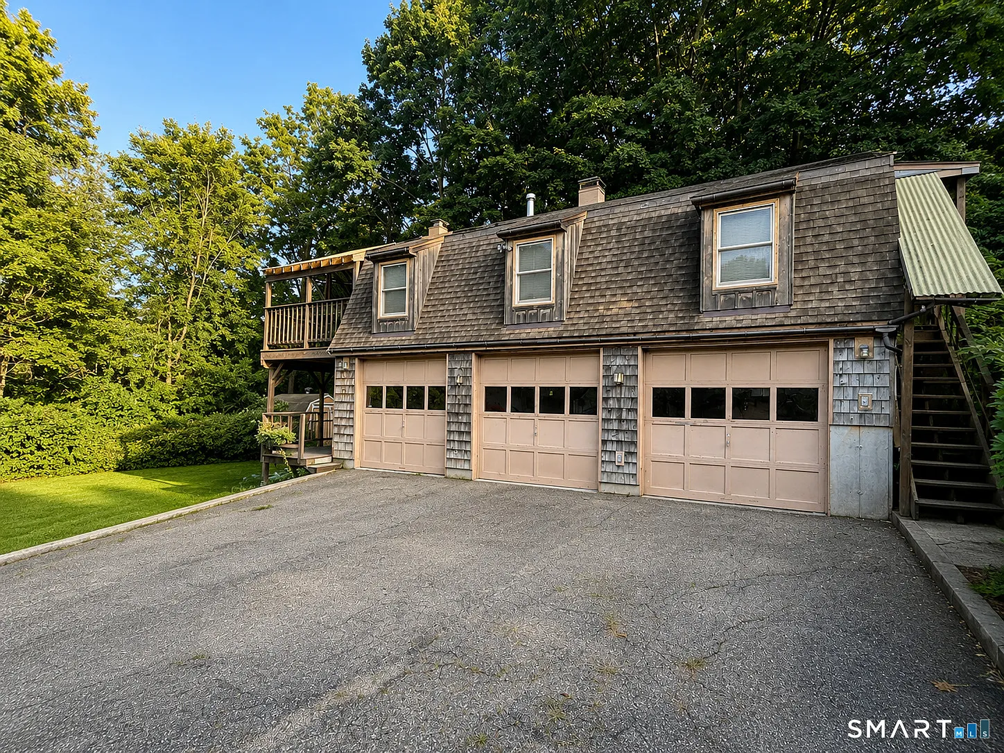 1 bed, 1.0 bath, 778 sqft, $1,800 — Photo 1