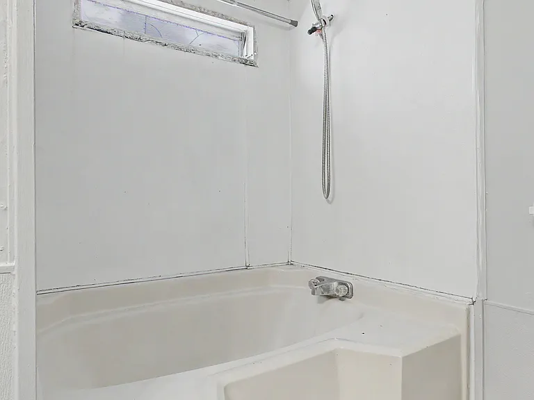 1090 Old Sunbury Rd #28 — Photo 10