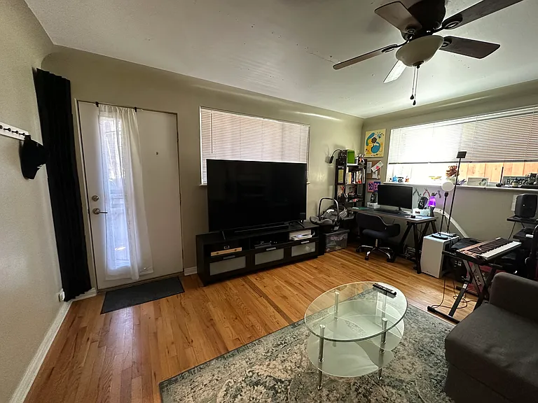 441 N Washington St — Photo 6