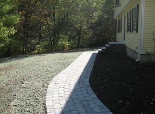 51 Crooked Pond Dr, Boxford, MA 01921