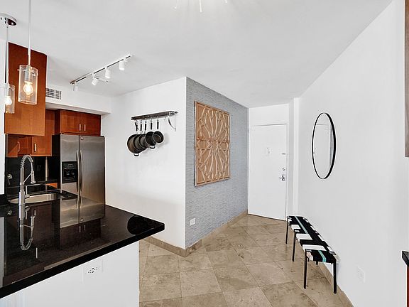 5th image of 1881 Washington Ave APT 10G